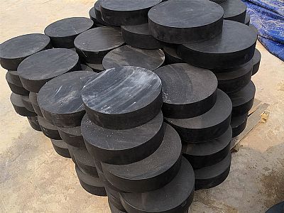海曙区板式橡胶支座由若干层橡胶片与薄钢板经加压硫化
